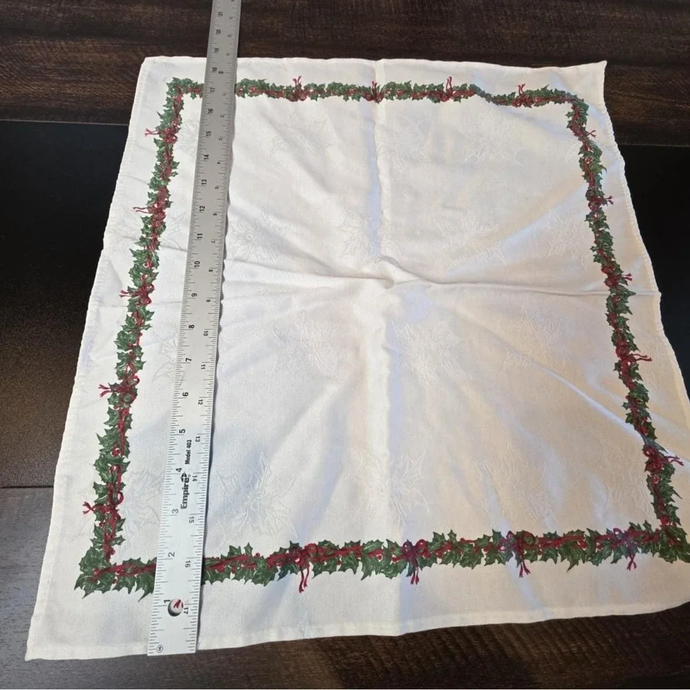 Christopher Radko Christmas Holiday Celebration Bow Holly Napkins Rings Set of 6